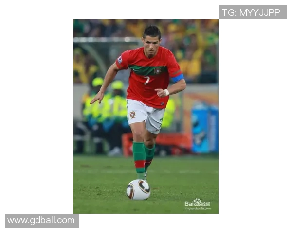 足球明星场均跑动距离揭秘运动能力与比赛表现的关系分析